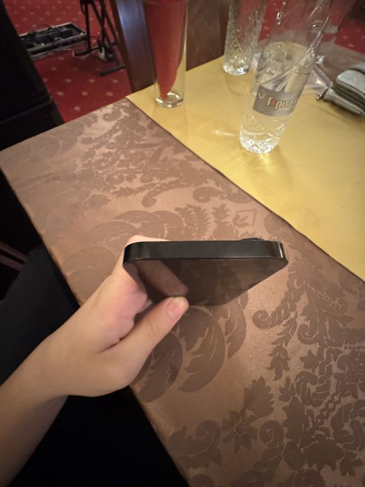 Iphone 14 pro отлично състояние