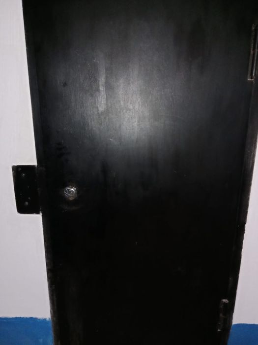 Есік сатылады 10000 теңге