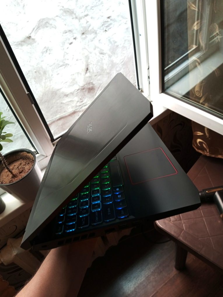 Игровой Acer NITRO 5 Gaming Laptop. i5/SSD 1TB+256gb/DDR6/RGB Мощный.