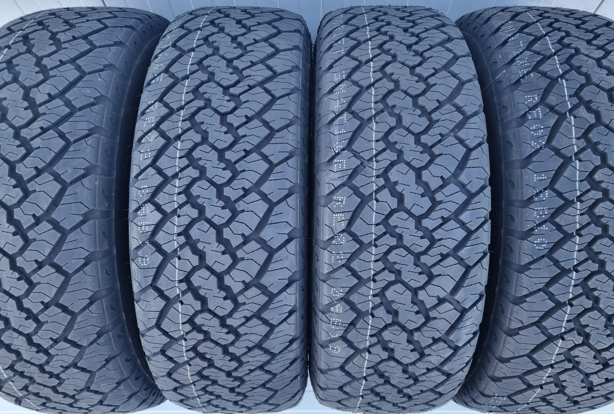 255/70 R16, 111T, GRIPMAX All Terrain, Anvelope mixte M+S