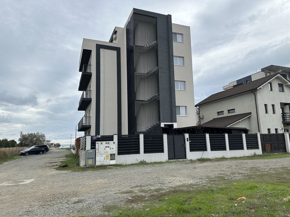 Apartament cu 4 camere Mamaia Nord