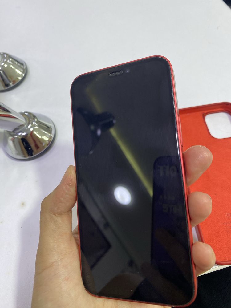 Iphone 12 sotiladi