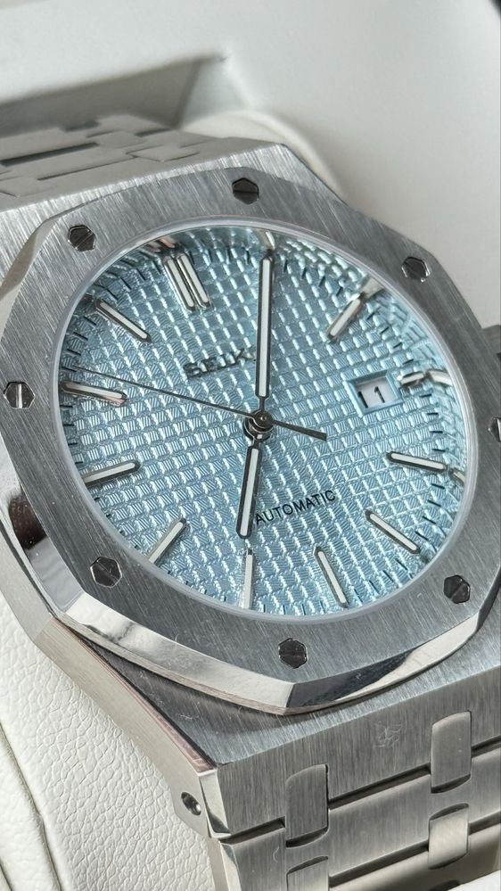 Seiko Mod Royal Oak - Tiffany Blue dial