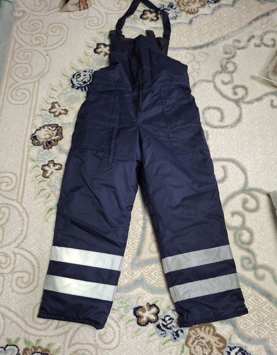 Спецодежда .зимний комбинезон