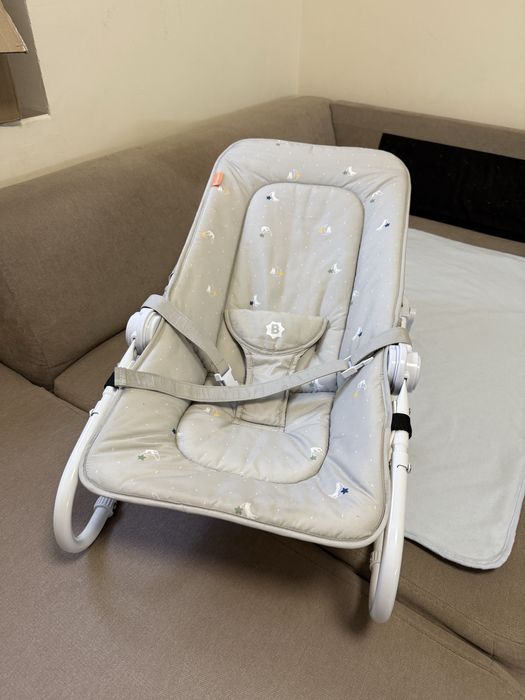 Бебешки шезлонг от 1м-1г много запазен