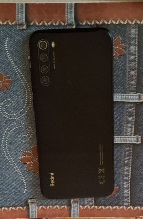 Продам телефон Redmi note 8 128 Гб б/у