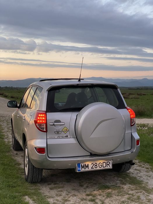 Vand Toyota Rav 4