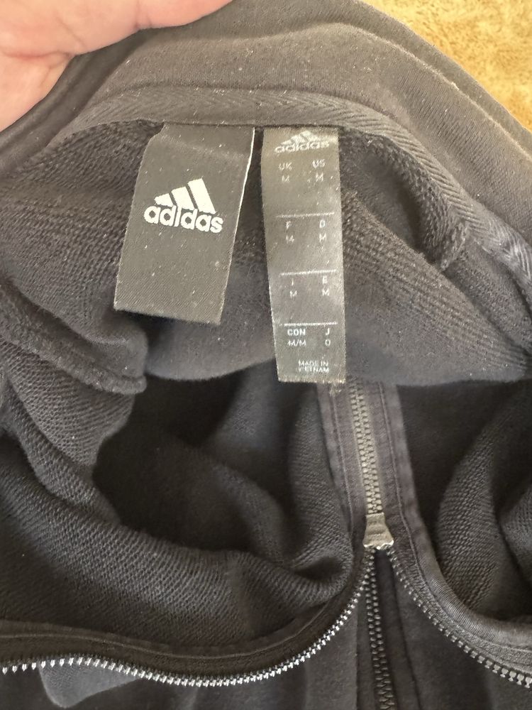 Adidas горнище с цип