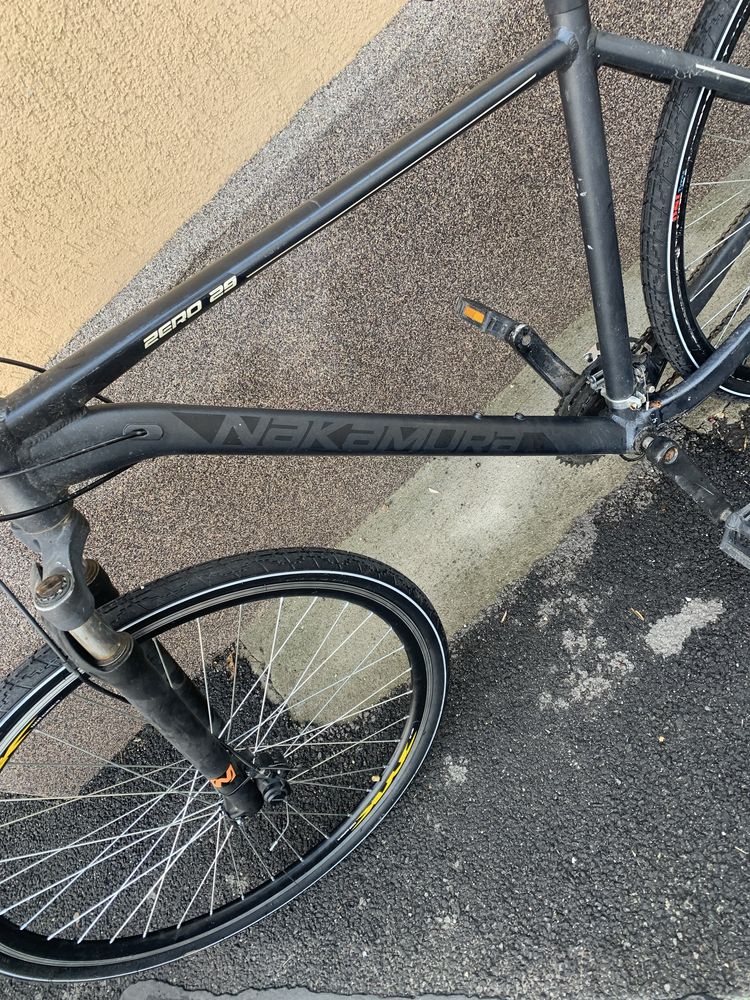 Vand bicicleta sau schimb