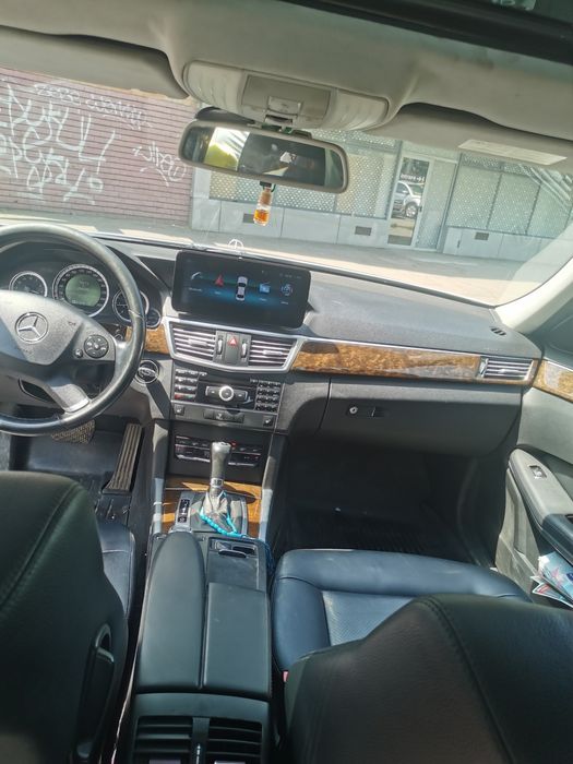 Mercedes E class 2011