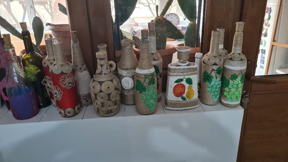 Decoratiuni sticle și diferite ornamente,hand made.
