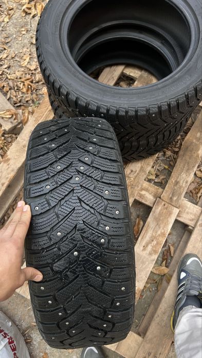 Продам шины Toyo Ice-Freezer 205/55 R16 94 T с шипами