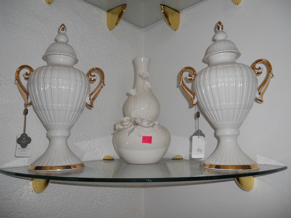 Вазы в ассортименте