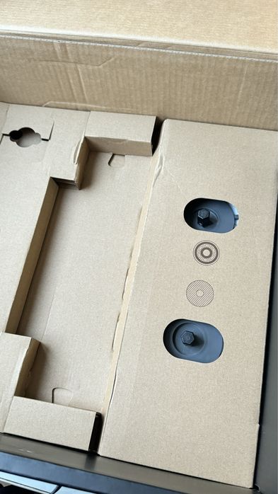 Продам робот пылесос