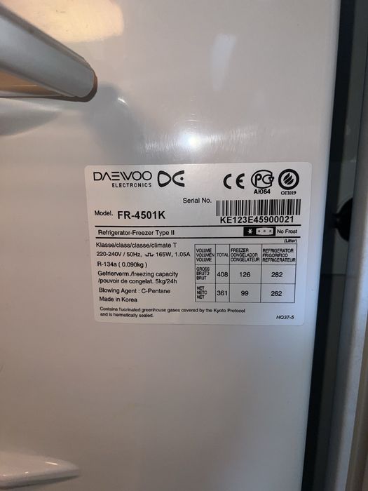 Холодильник сотилади срочна! Daewoo