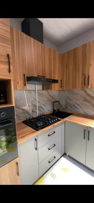 Qoraqamishda Yevro remont kvartira sotiladi