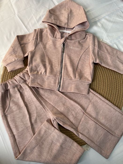 Очень красивые и качественные спортивки