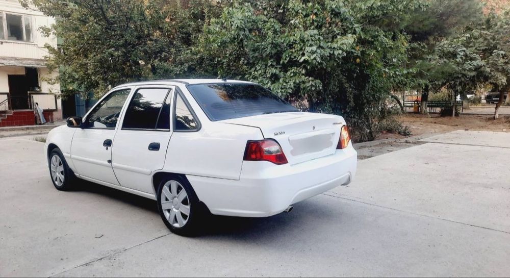 NEXİA 2 2015 yil holati İdeal