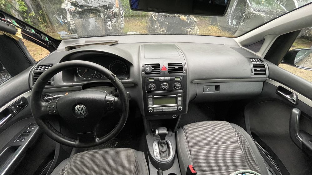 Арматурно табло VW Touran