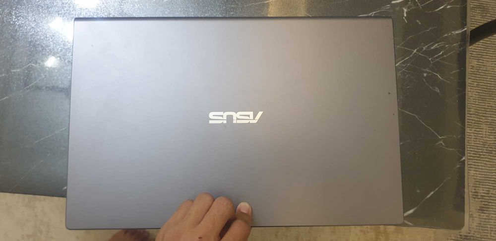 Asus x515j core i7