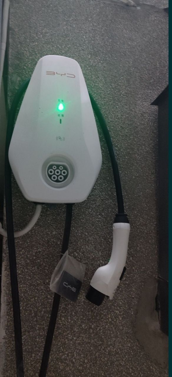 100$ Zaryadka ustanovka qilmiz Byd L6 L7 L9 va barcha elektromobillarg