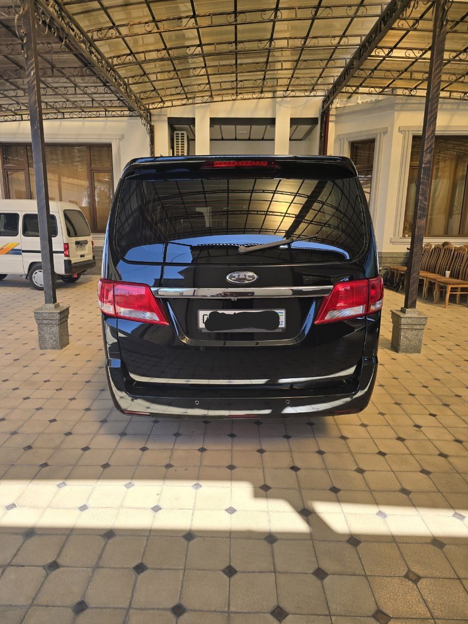 Jac M4, mikroavtobus, Жак М4 микроавтобус 
Microovtobus 1
