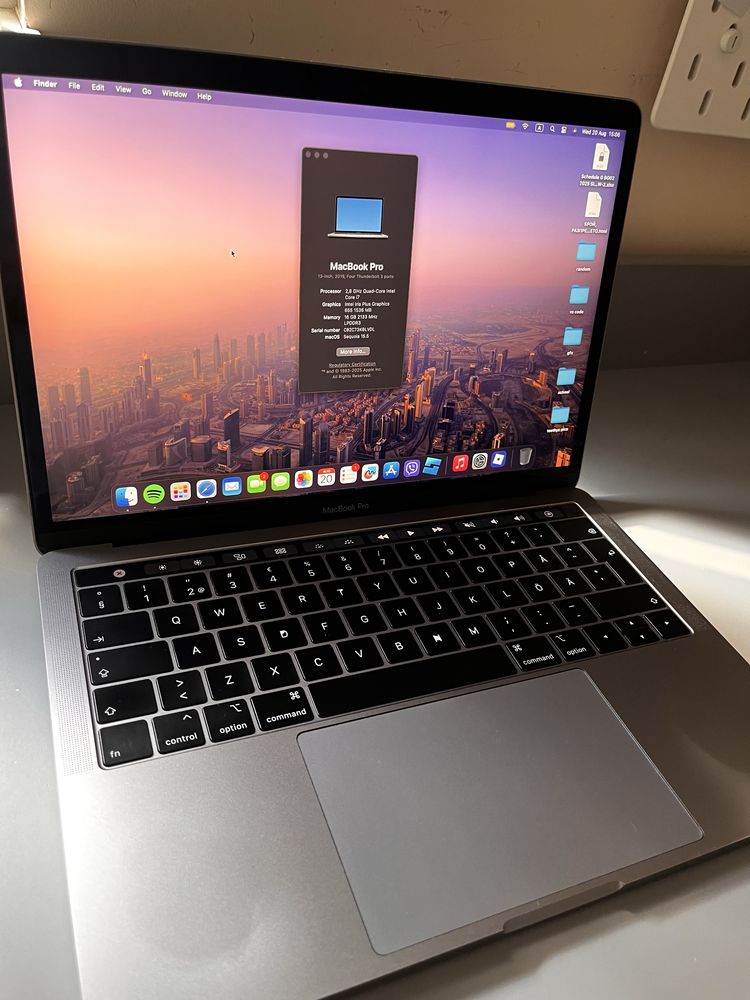 Macbook pro 13” 2019