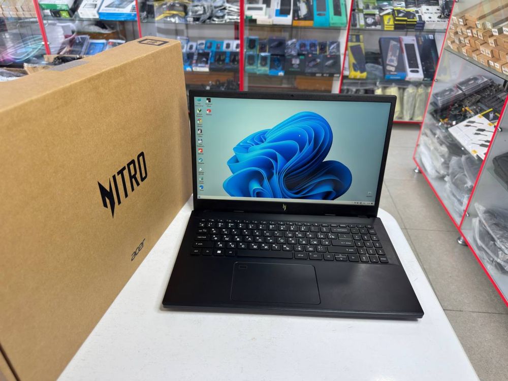 Acer nitro eng soʻng avlodi ddr5 apiratifka atiga 6 kun ishlatilgan