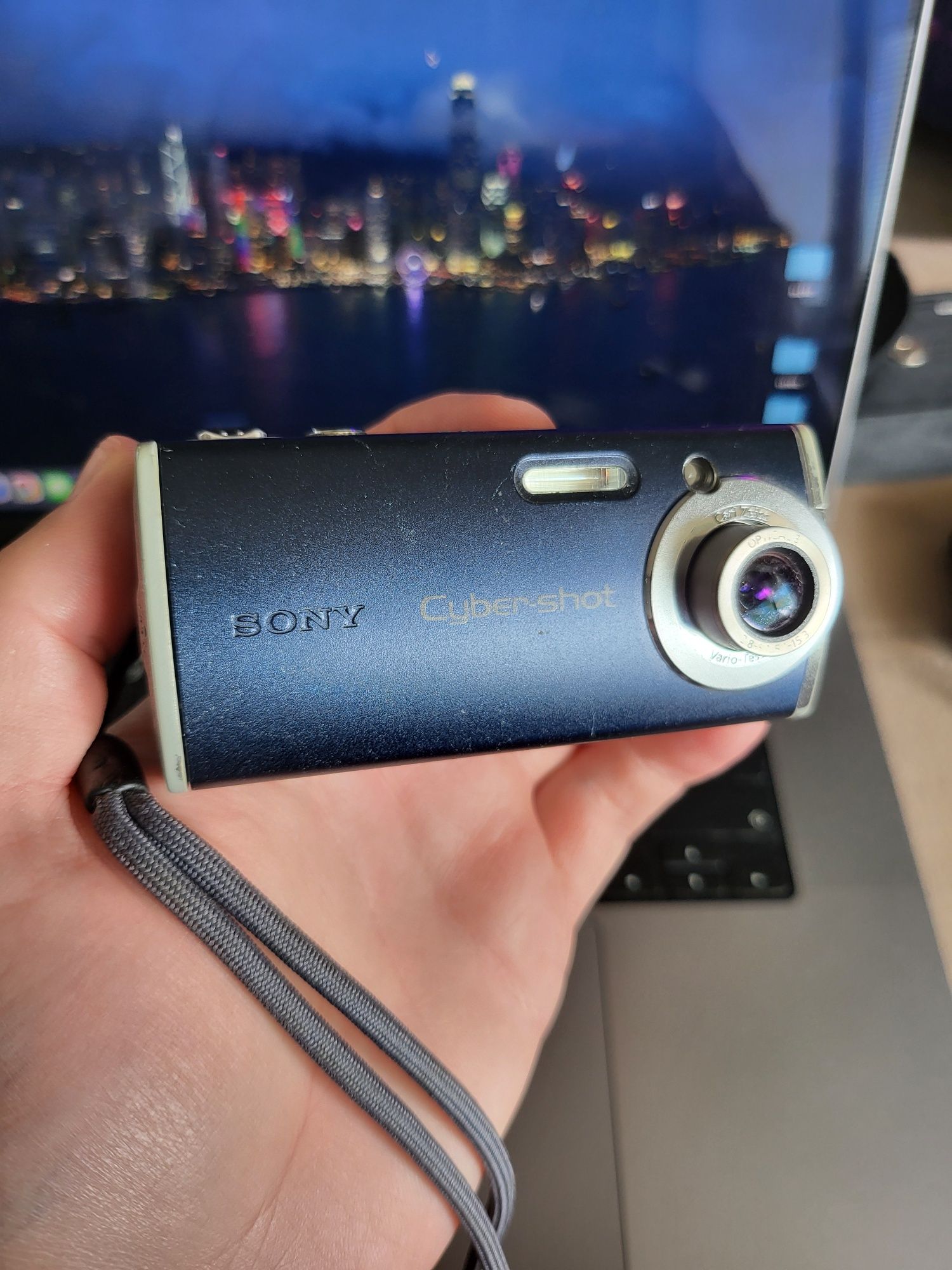 Sony Cyber shot DSC-L1 ретро