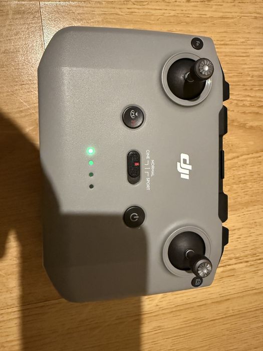 Продавам Дрон Dji mini 2