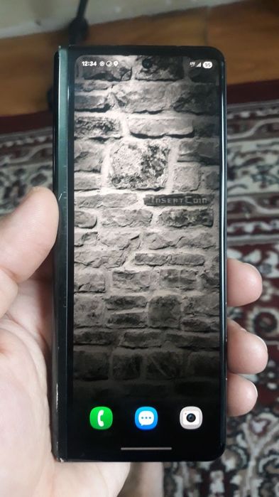 Samsung z3 fold.