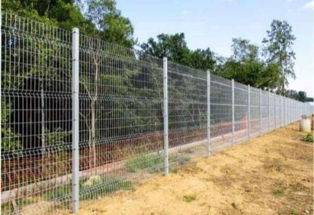 Vând garduri din plasa bordurata