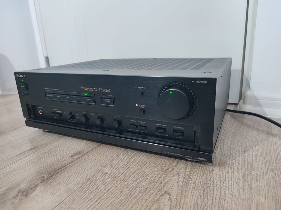 Amplificator Sony TA F690ES statie