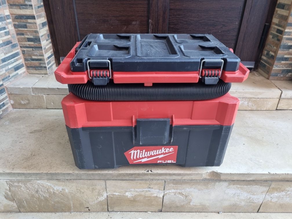 Milwaukee M18 FPOVCL packout прахосмукачка