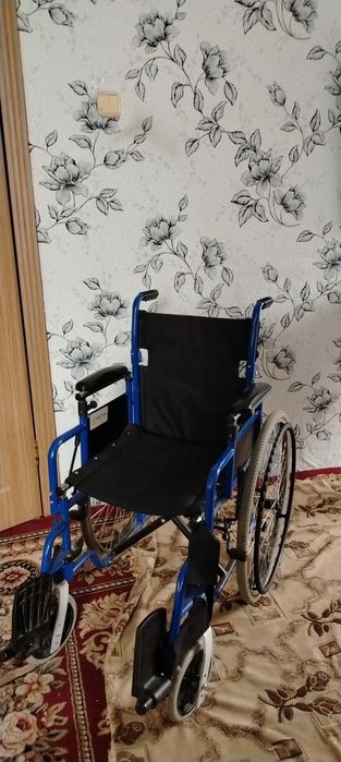 Продается инвалидная коляска