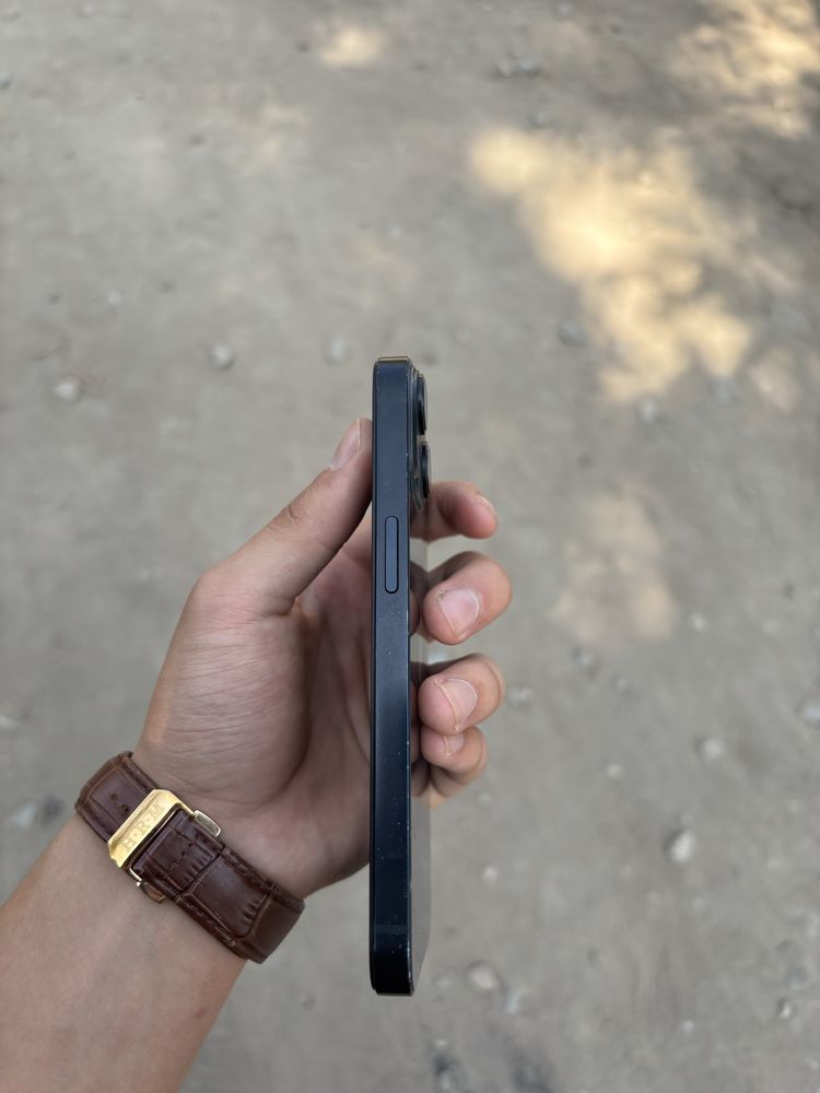 iPhone 14 продам