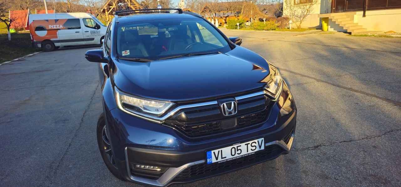 Honda CR-V.  2022 1.5 4x4