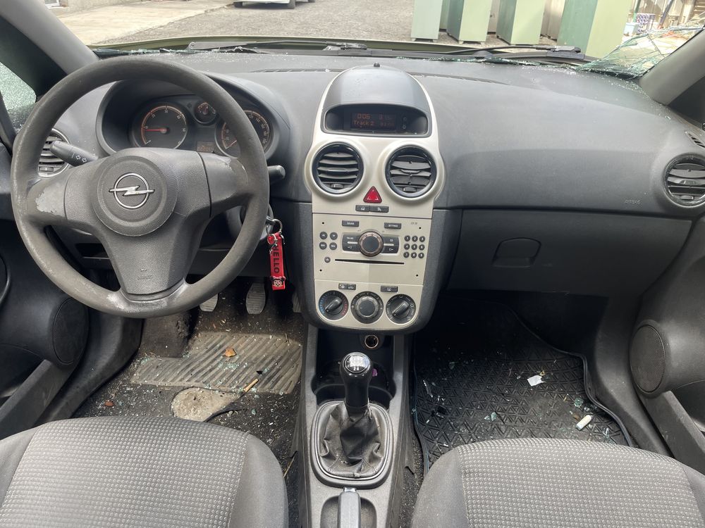 Opel Corsa d 1.3 cdti  Опел Корса д 1.3 цдти на-части!!