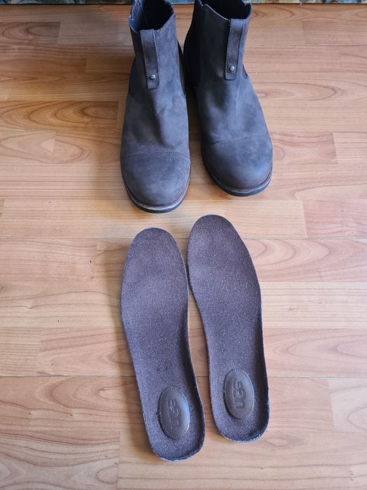 Ghete bărbați UGG, mărimea 45
