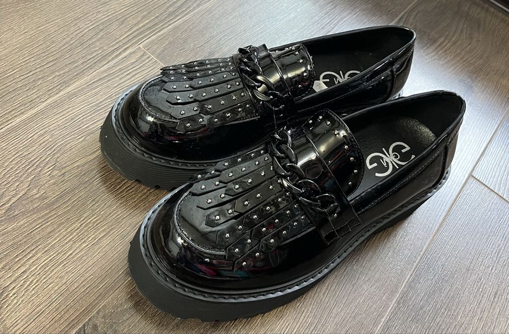 Vand mocasini dama!