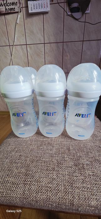 Biberon natural Avent  260 ml set 4 sticle