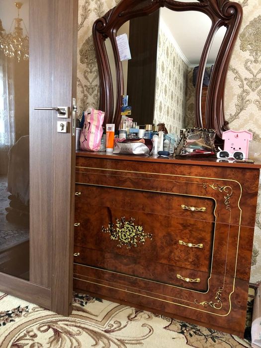 Продаётся спальня гарнитур в хорошем состоянии