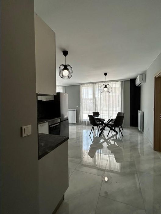 Дава се под наем Двустаен апартамент в София, Оборище - 68 кв.м за 699 € - Снимка #3