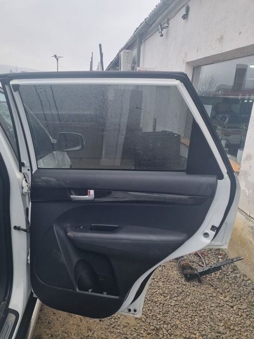 Usa Dreapta Spate Kia Sorento II Facelift 2012 - 2014 SUV 4 Usi ALB (1176)