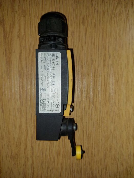 Limitator cursa Eaton LS-11/RL Limit switch 400 V 6 A Rotary lever