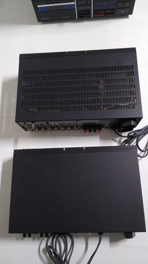 Linie Pioneer A-X700, pick-up, tuner, deck