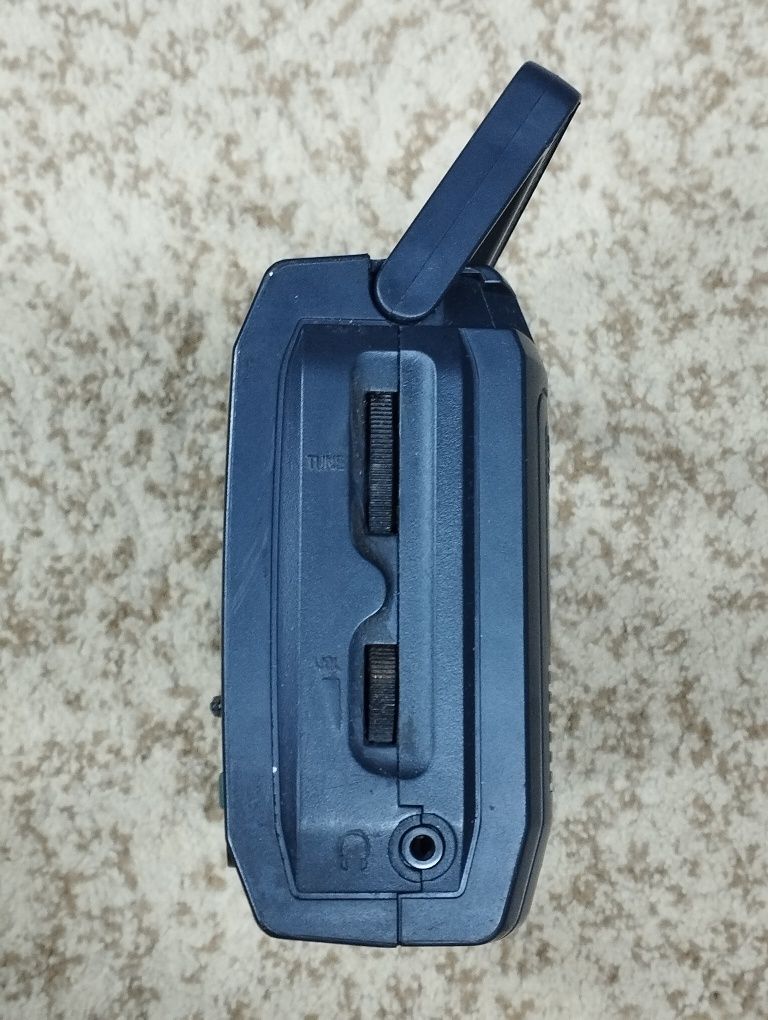 Радиоприемник Sony ICF-24 с расширением 65-108 FM