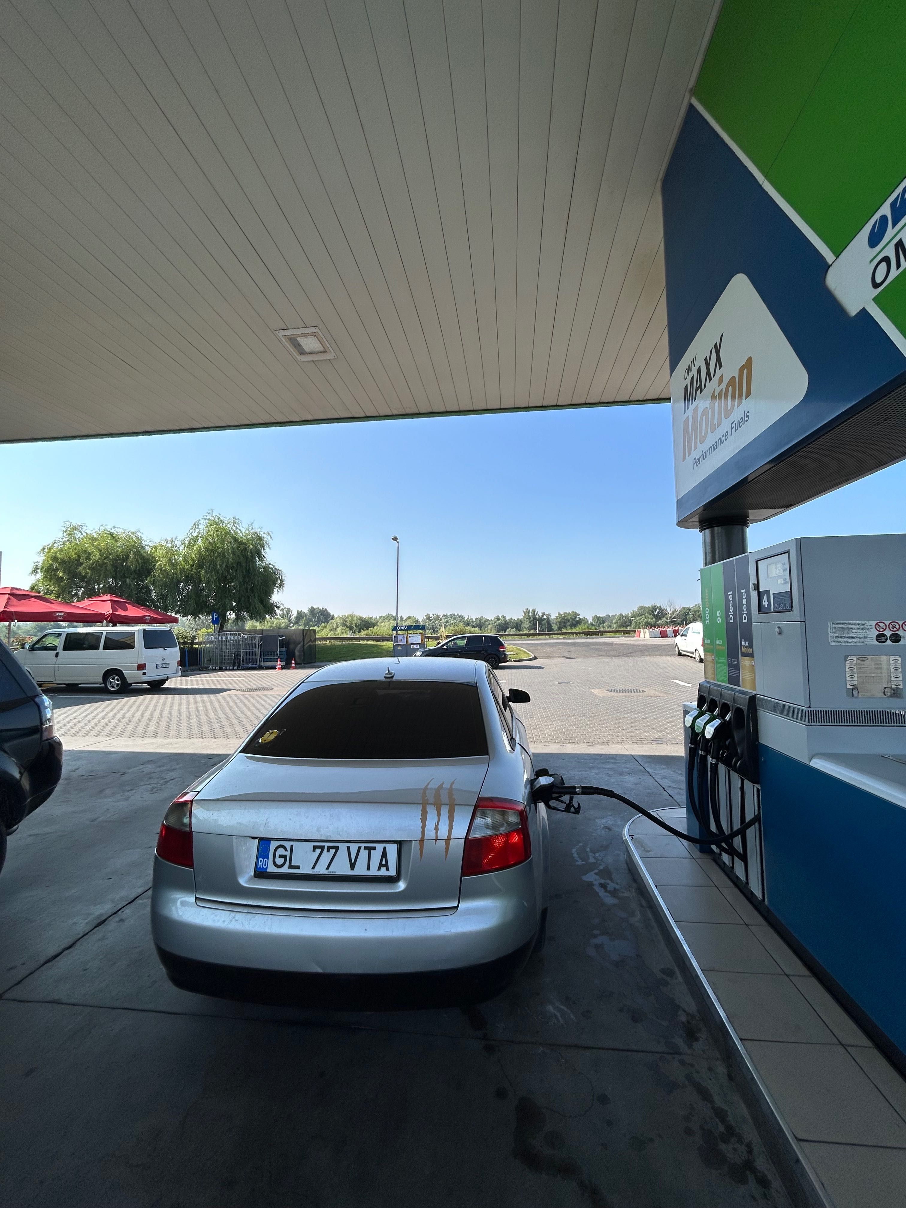 Vând audi a4 b6 1.9 TDI