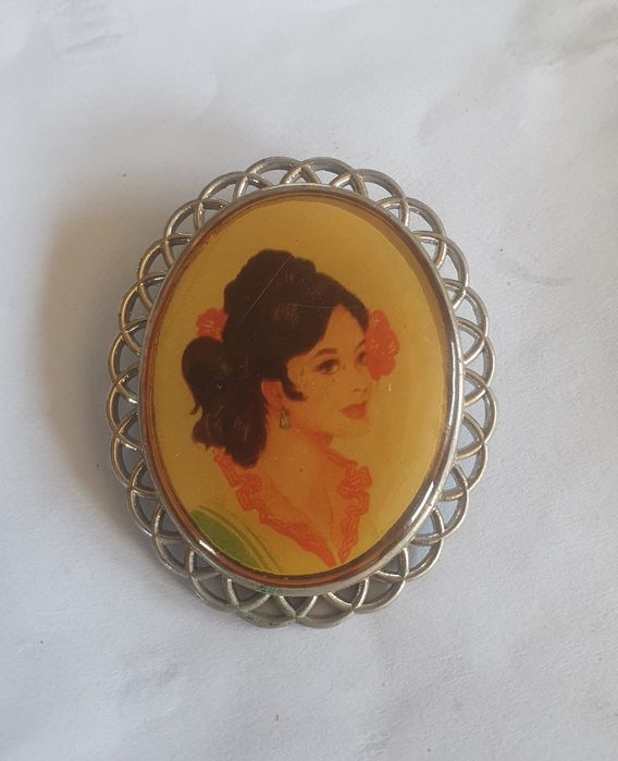 Brosa franceza antica