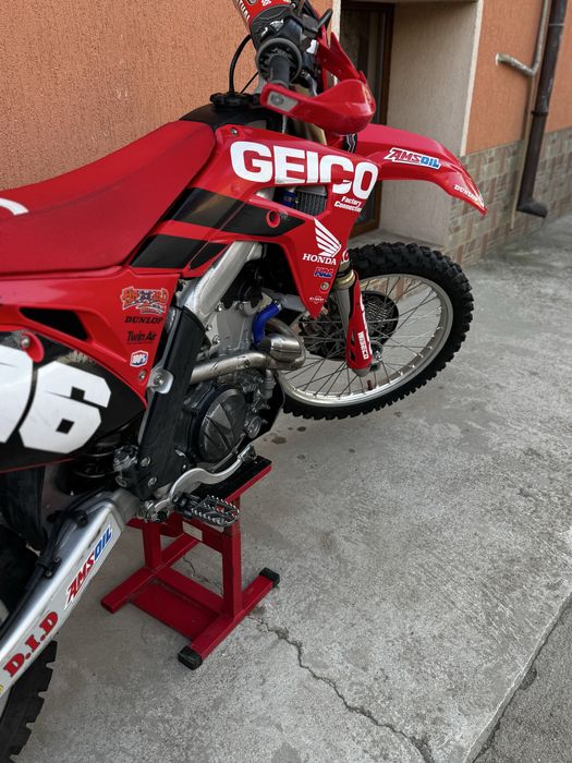 Продавам Honda crf250r 2020